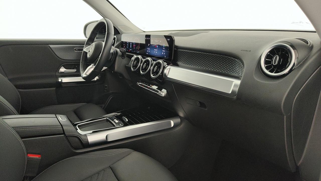 Mercedes-Benz GLB 180 d Progressive Advanced auto