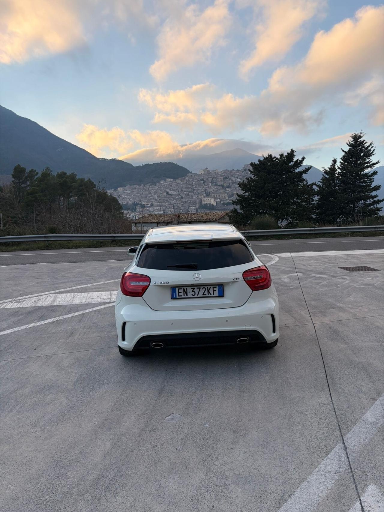 MERCEDES CLASSE A 200D motore Mercedes