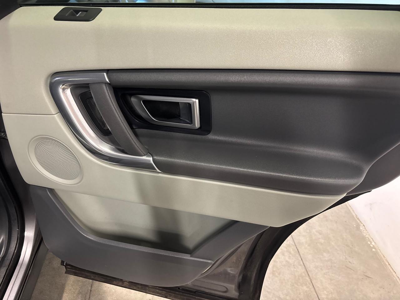 Land Rover Discovery Sport 2.0 TD4 HSE Luxury