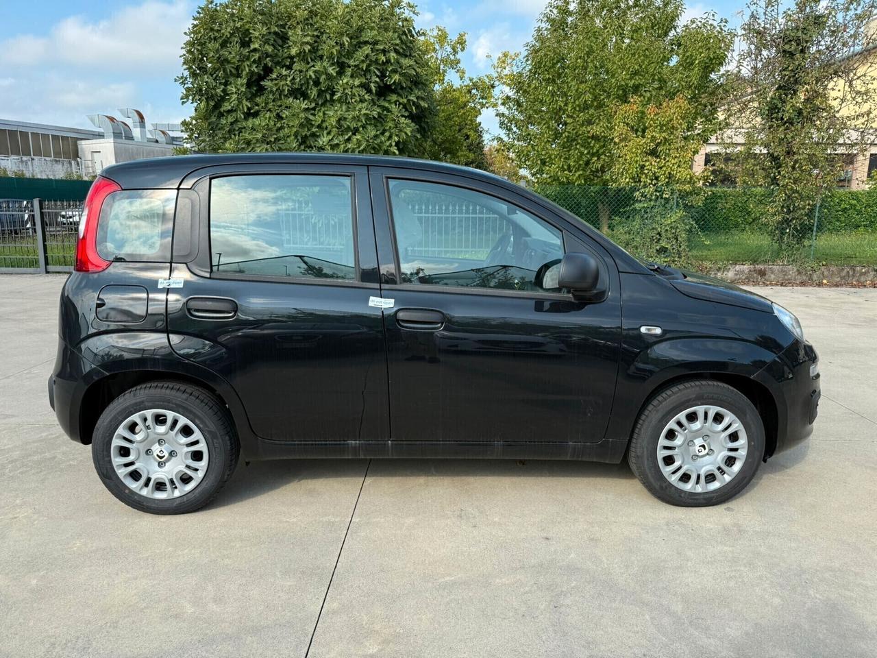 Fiat New Panda 1.0 70cv Hybrid Panda My25 KM0