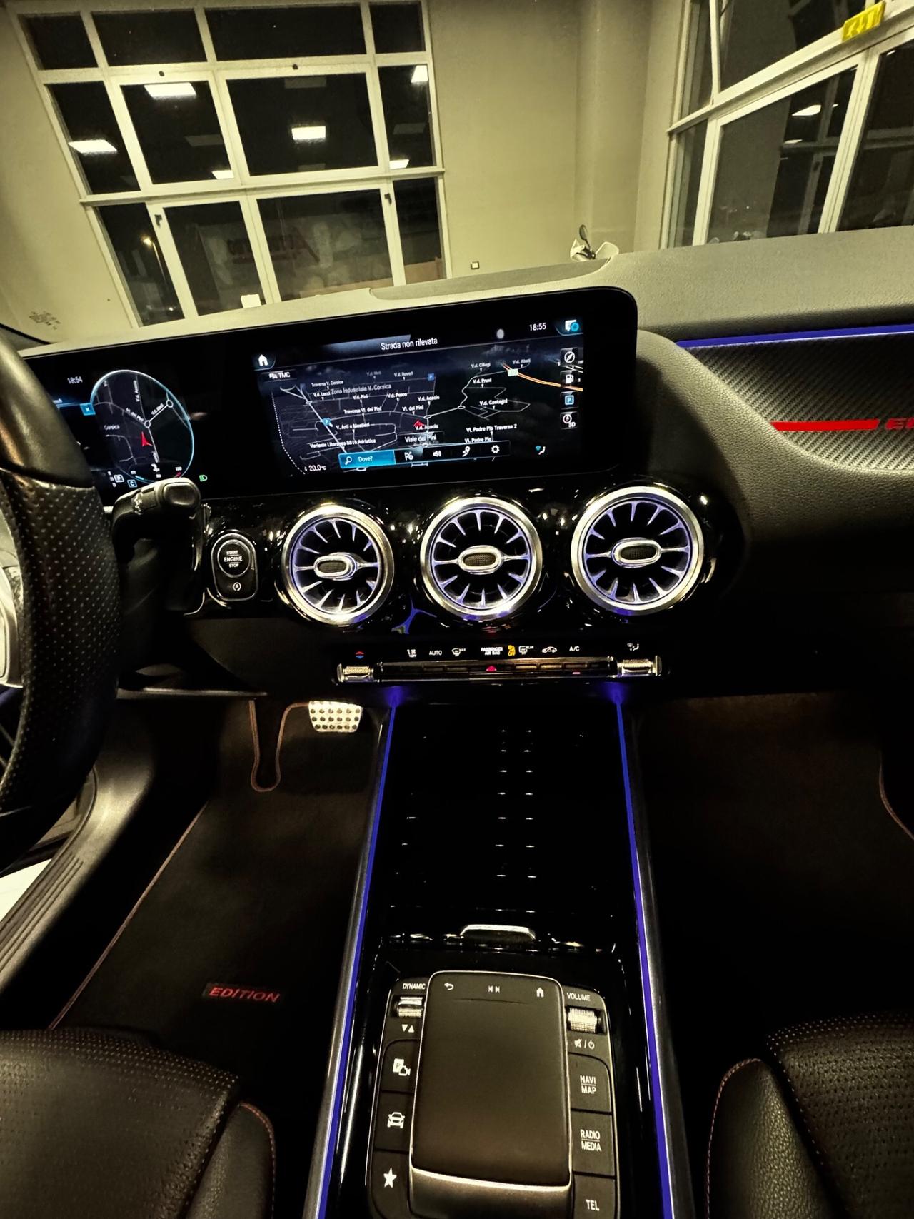 MERCEDES GLA 220CDI AT8 AMG EDITION PREMIUM