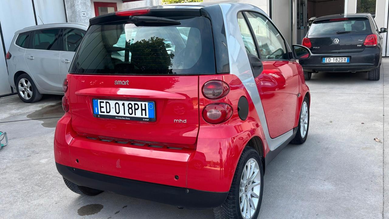 Smart ForTwo 1000 52 kW coupé pure