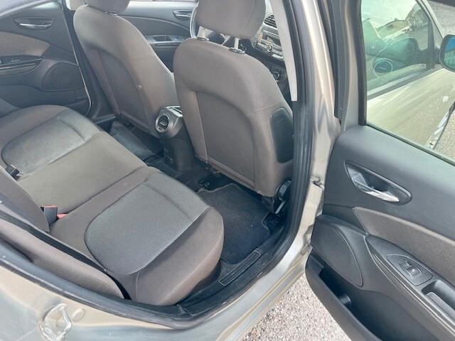 Fiat Bravo 1.4 ideale per neopatentati