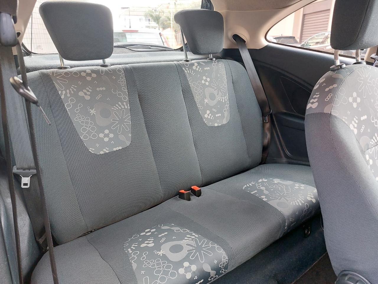 Ford Ka 1.2 8V 69CV Titanium