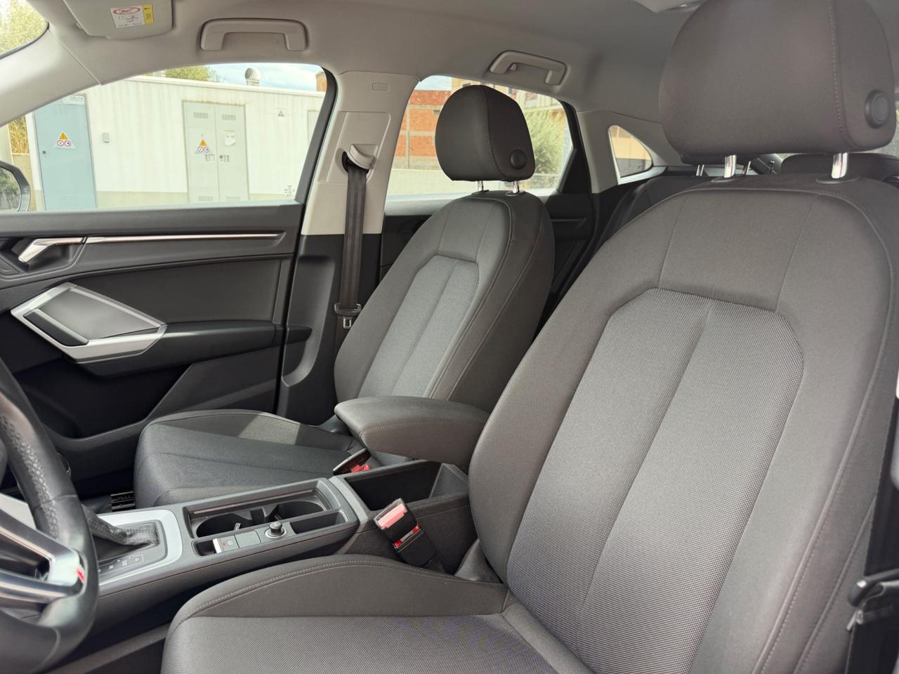 Audi Q3 SPB 35 TDI S line edition