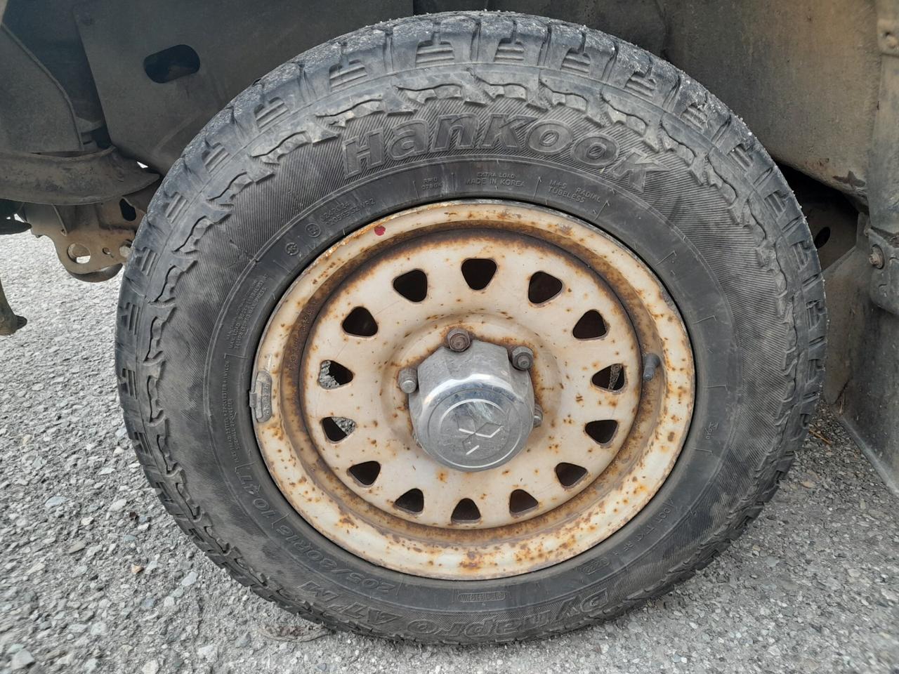 Mitsubishi L200 2.5 TDI 4WD Double Cab Pick-up GLX