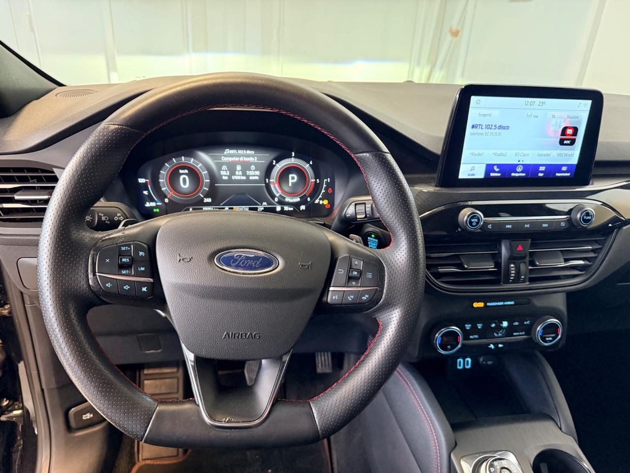 Ford Kuga 1.5 EcoBlue 120 CV aut. 2WD ST-Line