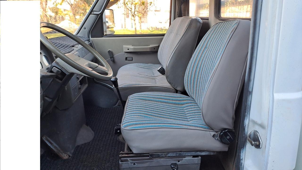 Iveco daily 35-8 RIBALTABILE tri laterale POCHI KM