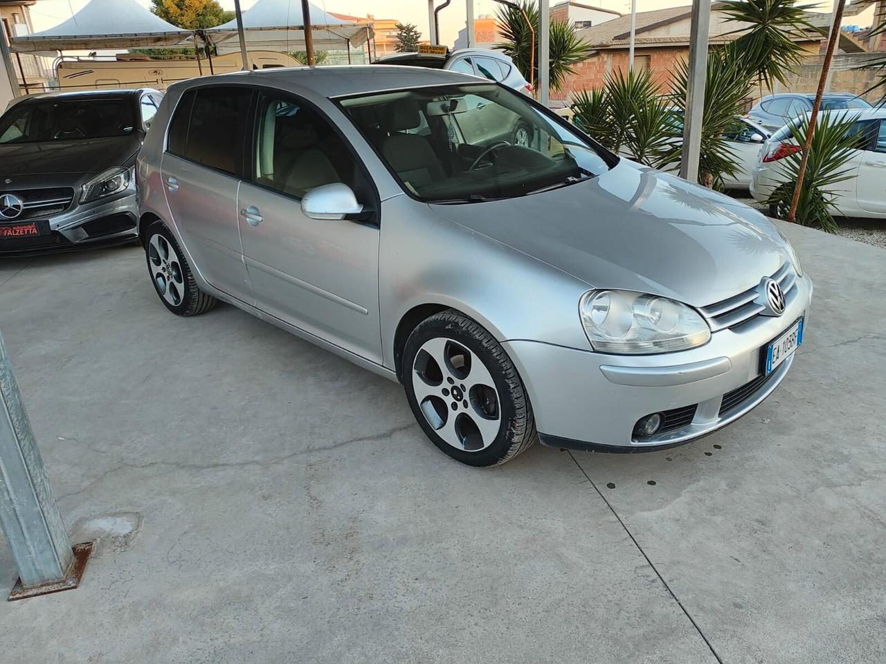 Volkswagen Golf 1.9 TDI DPF 5p. 5m. Comfortline