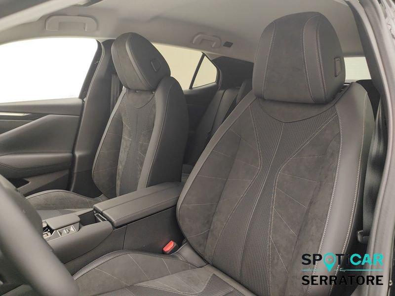 DS DS4 N°4 ÉTOILE ALCANTARA