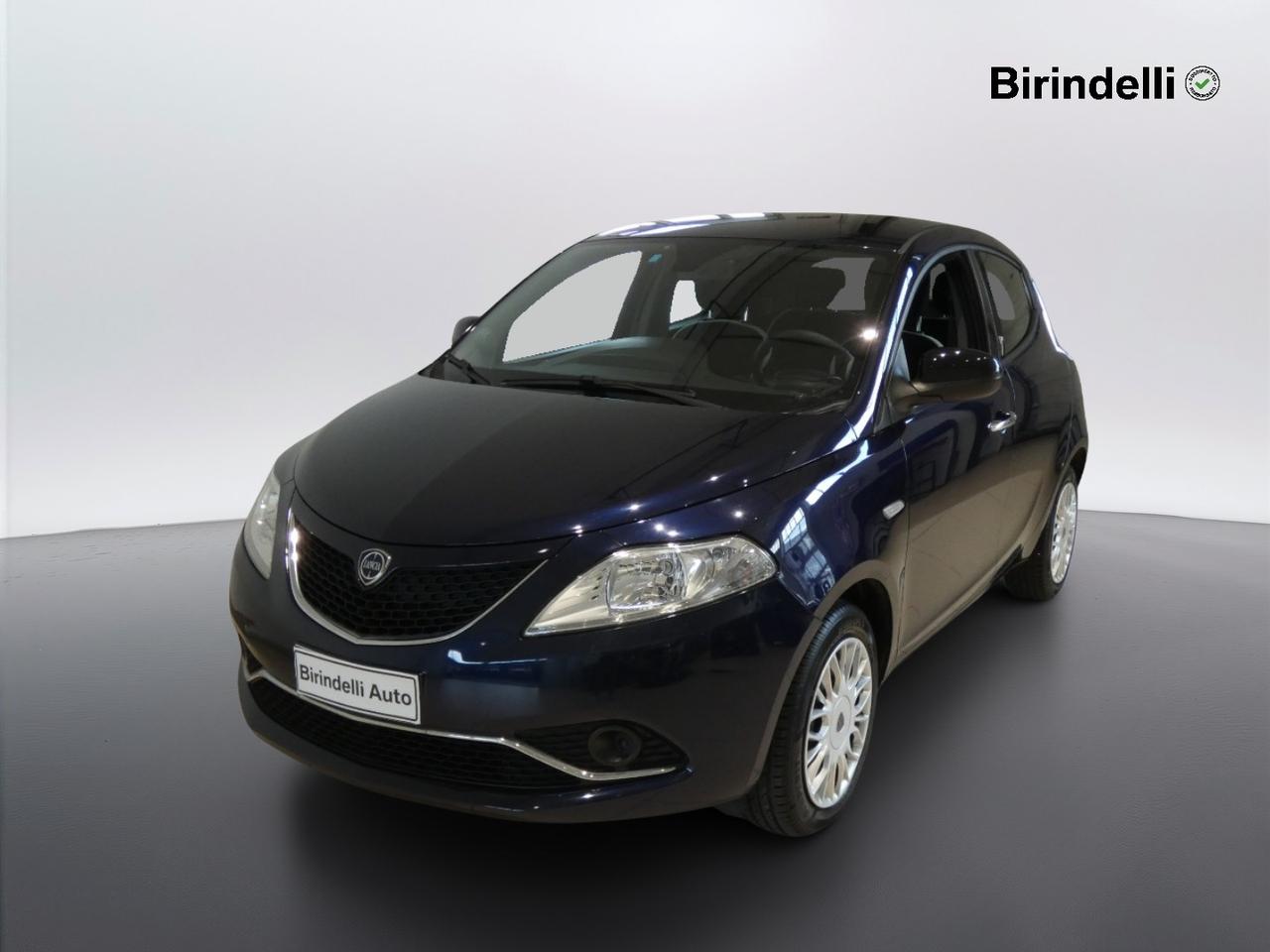 LANCIA Ypsilon 3ª serie - Ypsilon 1.2 69 CV 5 porte Silver