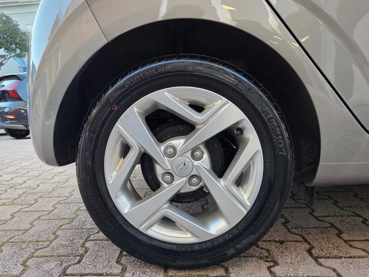 Hyundai i10 1.0 MPI TECH CONNECT PACK