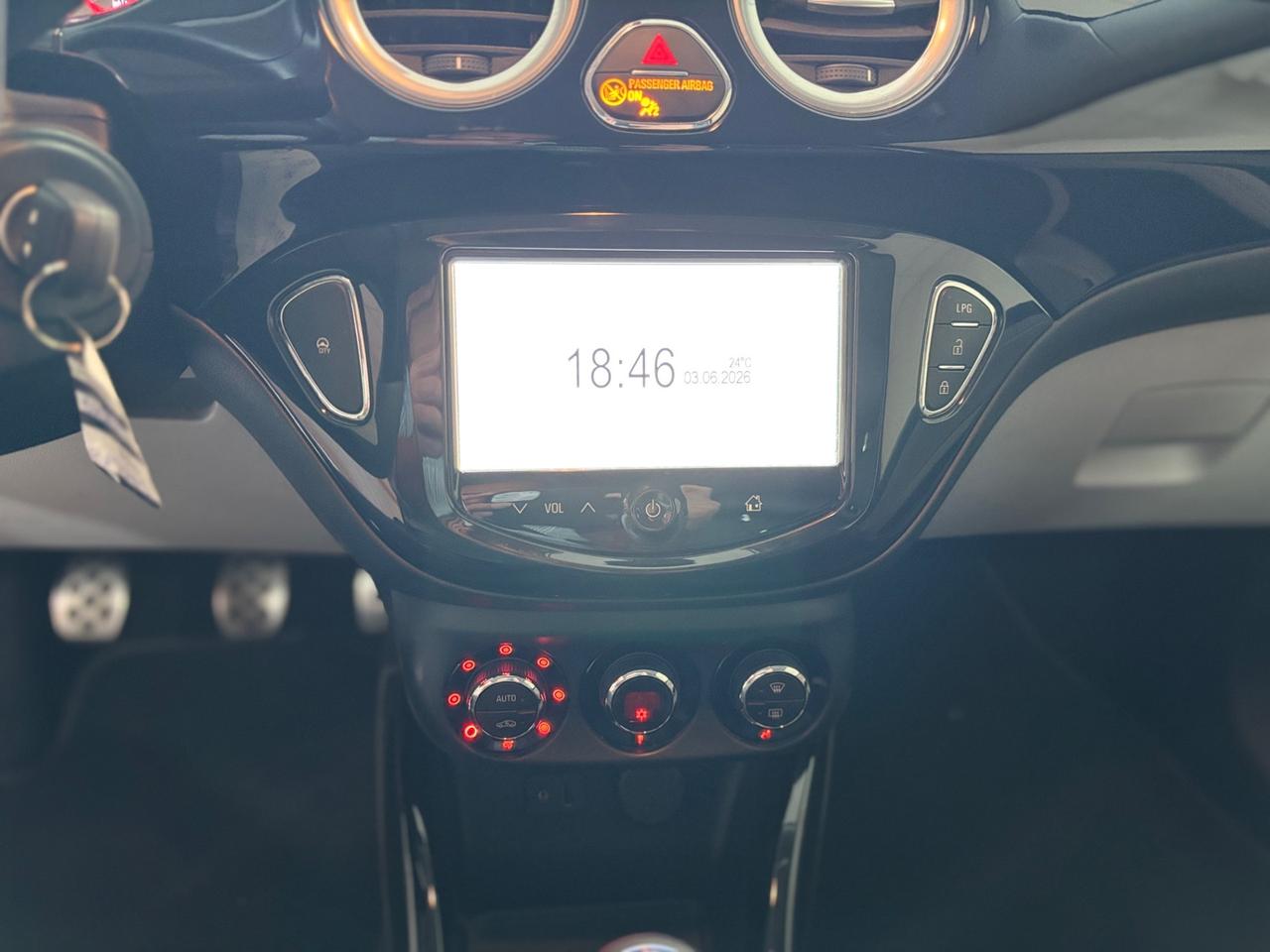 Opel Adam 1.4 87 CV GPL Tech Slam permute finanziamenti