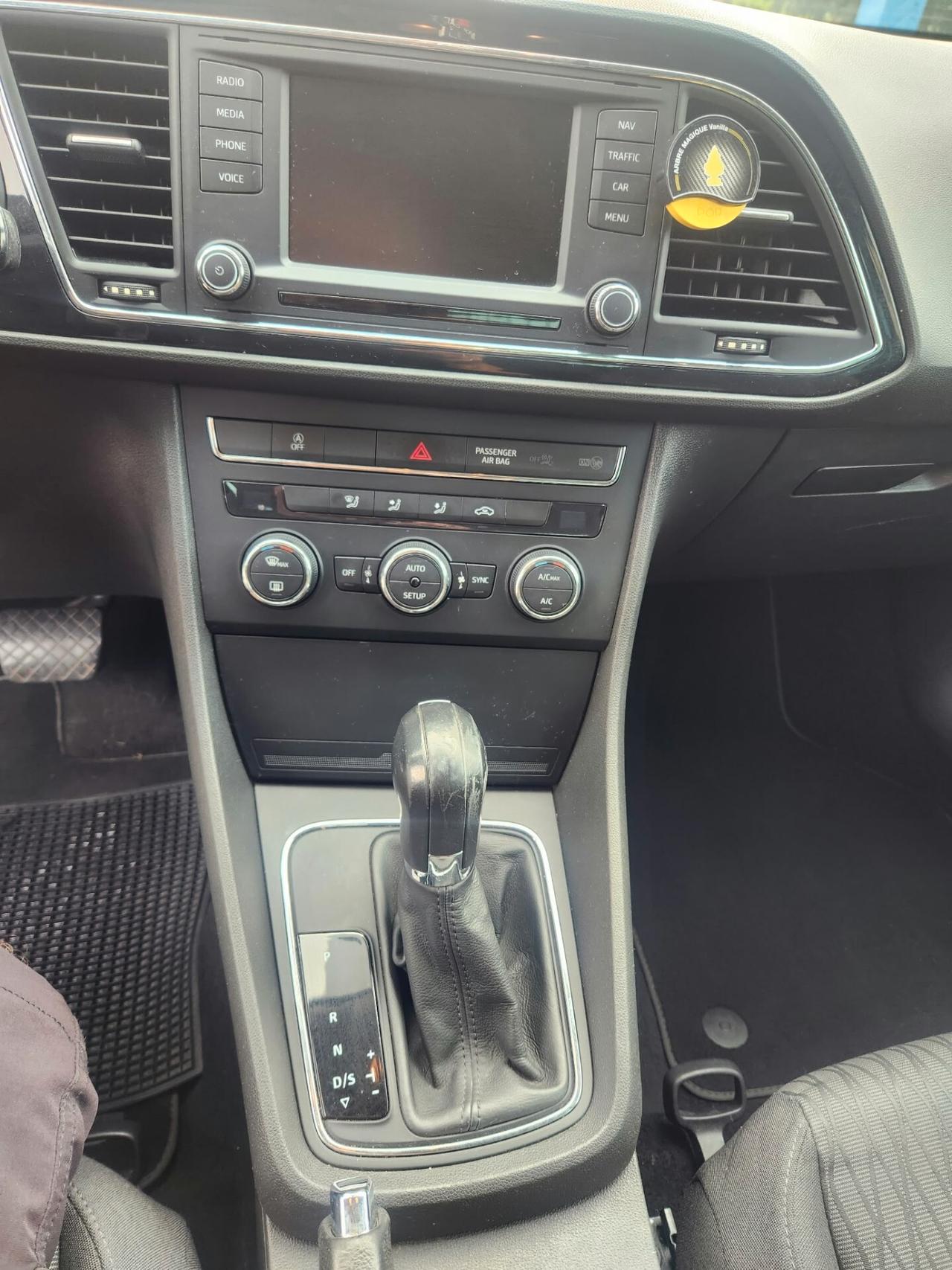 Seat Leon 1.6 TDI 105 CV DSG 5p. Start/Stop Style