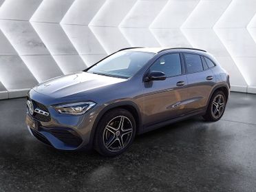 Mercedes-Benz GLA 180 d Premium auto