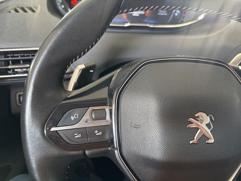 Peugeot 3008 BlueHDi 130 EAT8 S&S Business