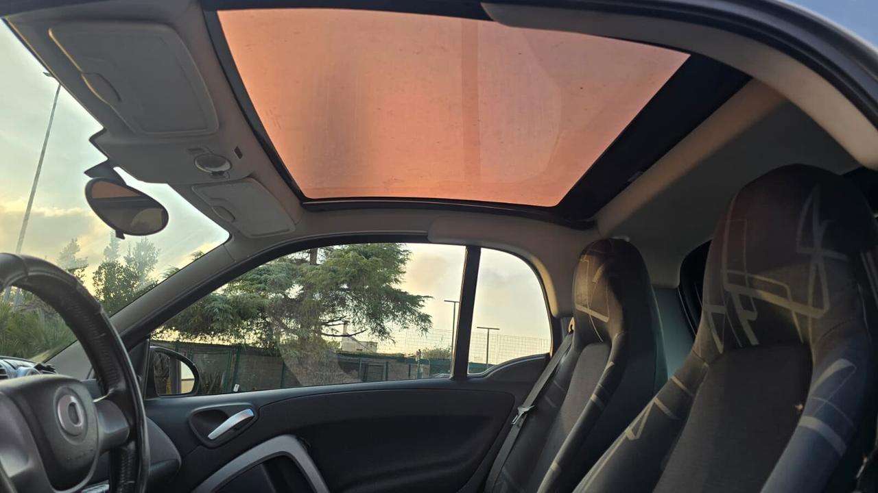 Smart ForTwo 1000 45 kW MHD coupé pure