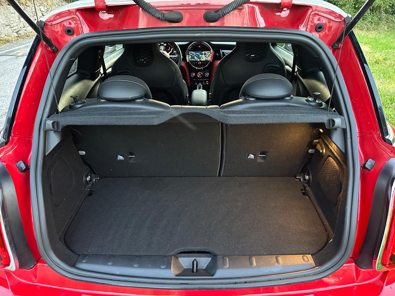 Mini 2.0 John Cooper Works Challenge Edition 22