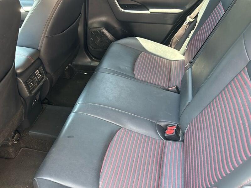 Toyota RAV4 Plug-in 2.5 PHEV E-CVT More Dynamic AWD-i