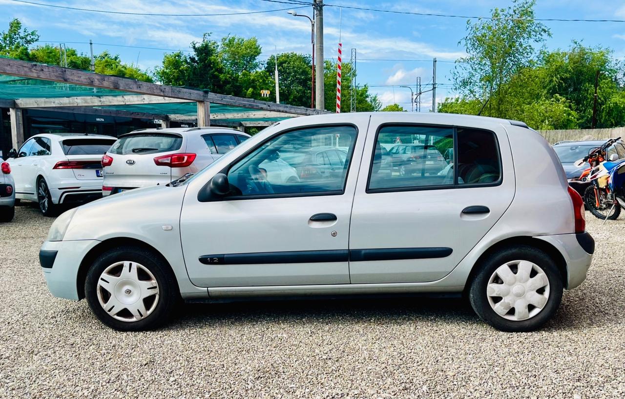 Renault Clio 1.2 benzina 5 porte