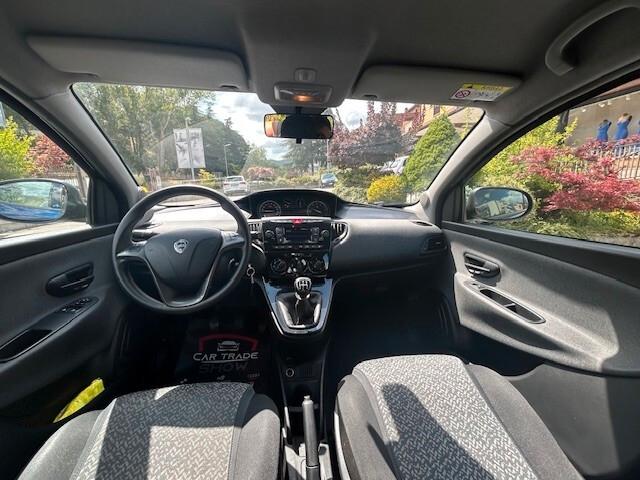 Lancia Ypsilon 1.2 69 CV 5 porte GPL Ecochic Silver