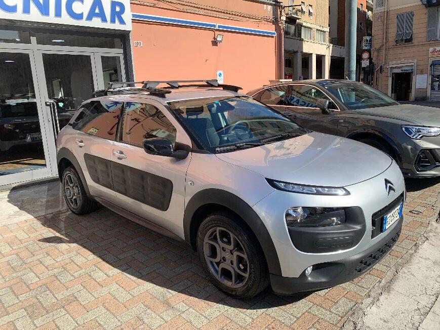 Citroen C4 Cactus BlueHDi 100 S&S Shine