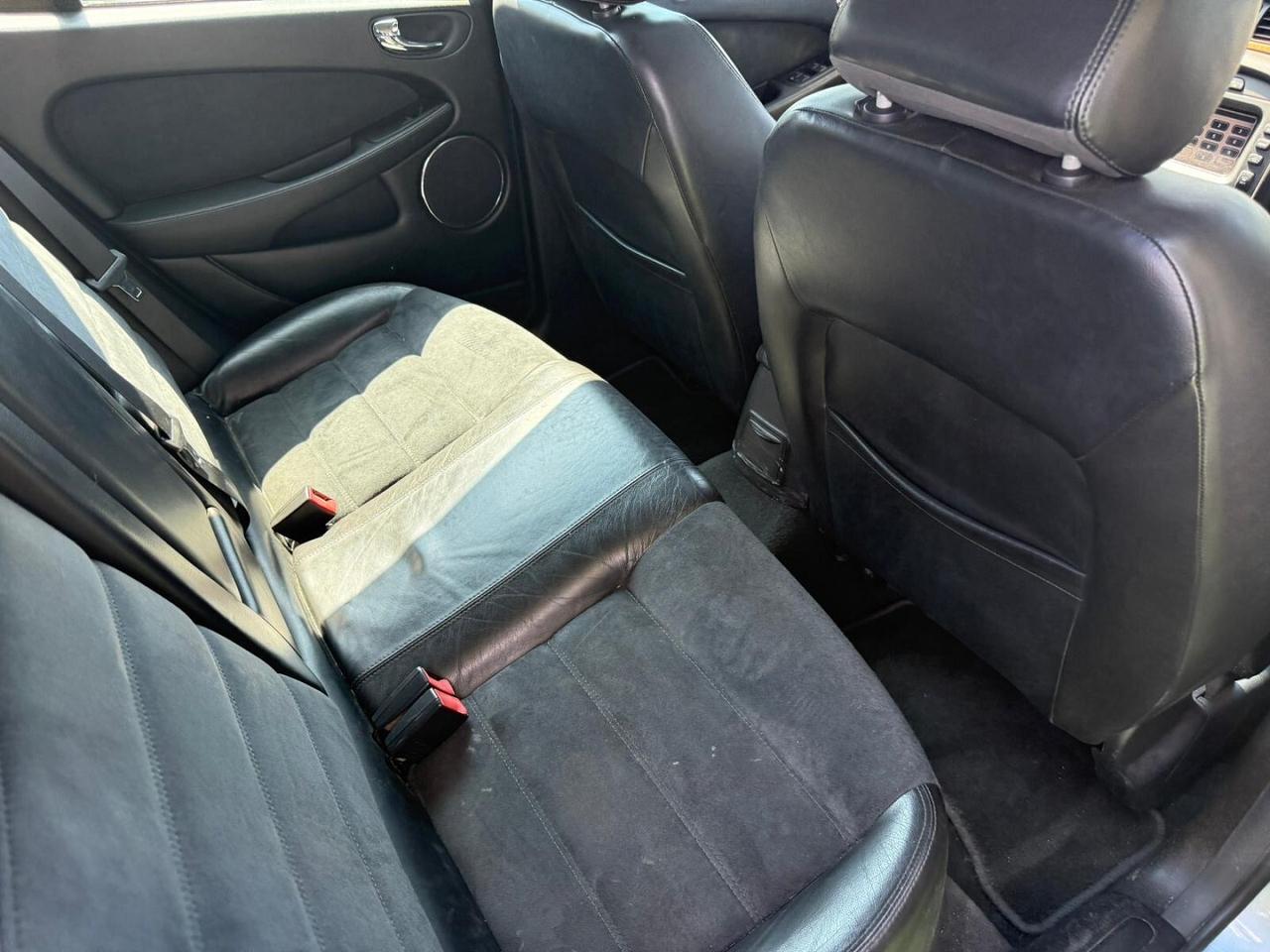 JAGUAR X-TYPE