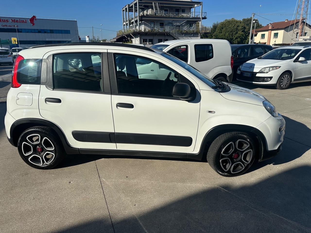 Fiat Panda 1.0 FireFly S&S Hybrid Sport