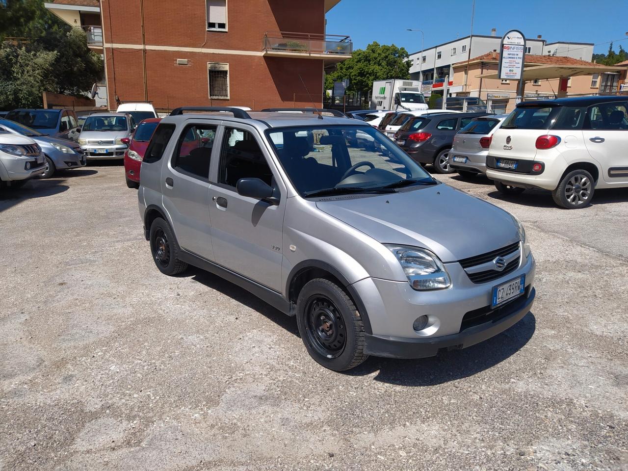 Suzuki Ignis 1.5 16V cat 4WD IMP. METANO GANCIO TRAINO