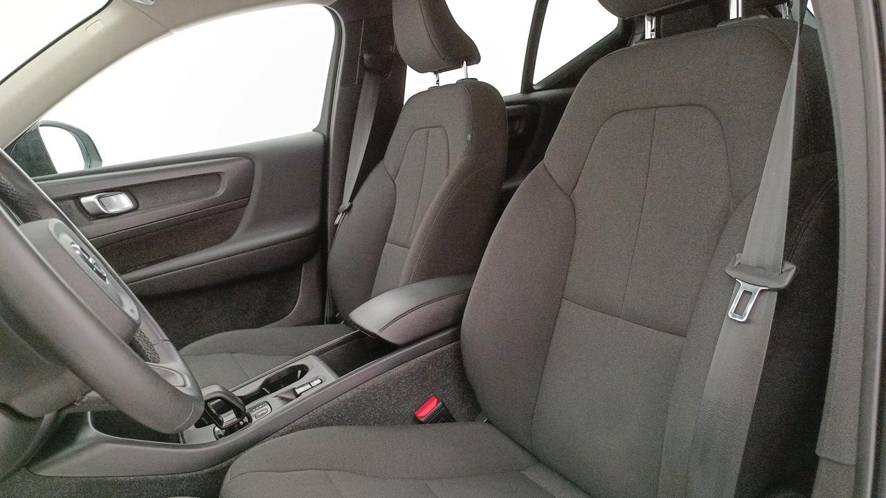 VOLVO XC40 1.5 t2 Momentum Pro auto my21