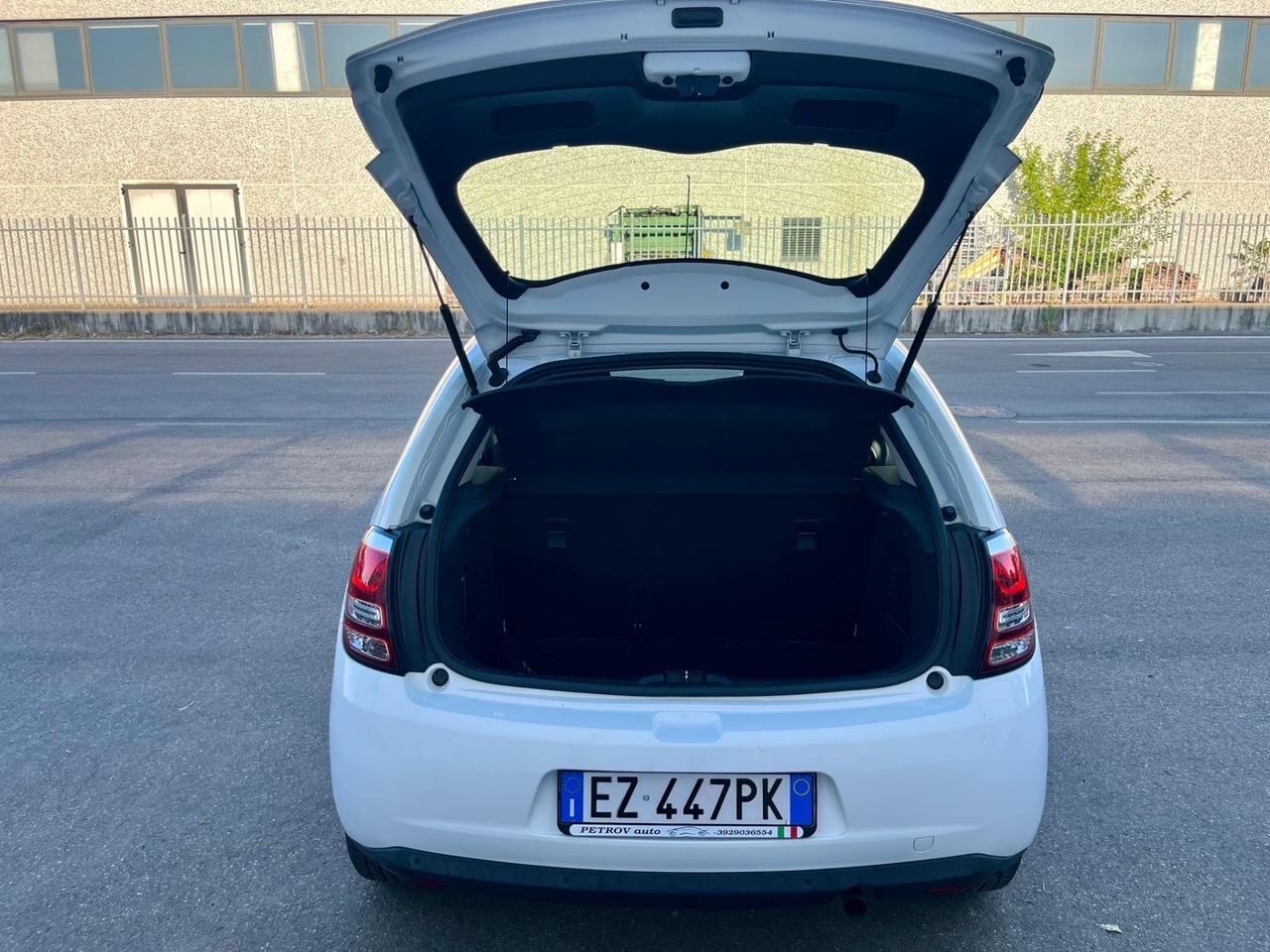 Citroen C3 1.2benz 2015 93.000km per neopatentati