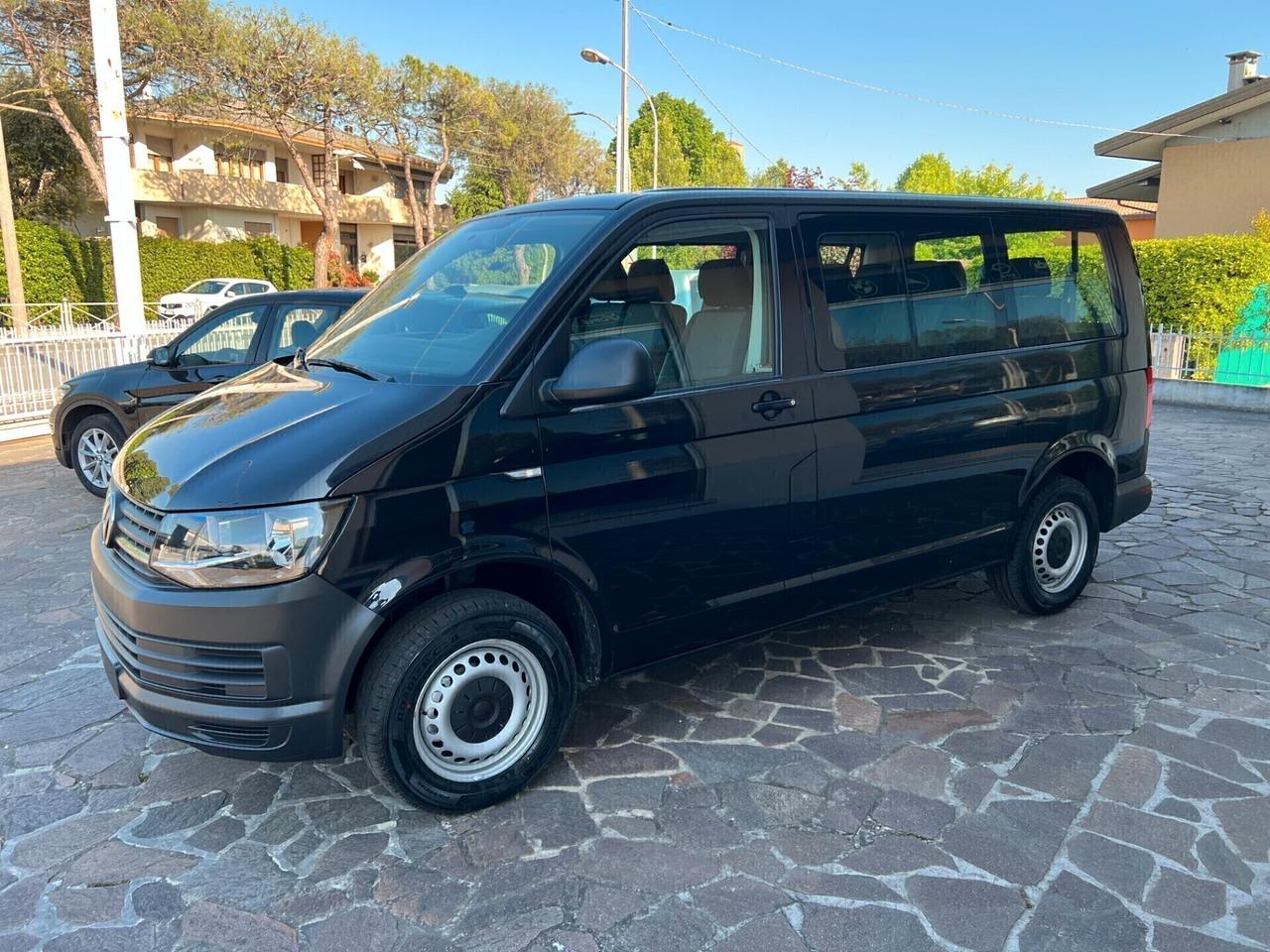Volkswagen Transporter 2.0 TDI 102CV PC Kombi 9 posti