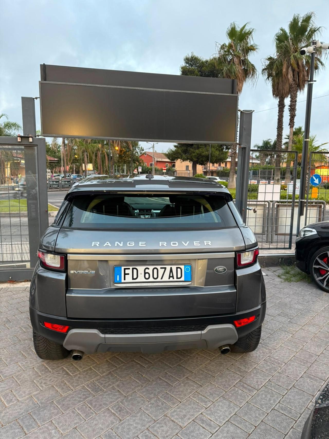 Land Rover Range Evoque 2.0 TD4 150 CV 5p. SE