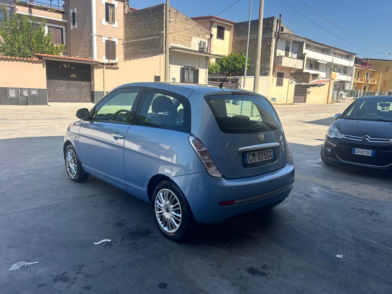 Lancia Ypsilon 1.2 Argento