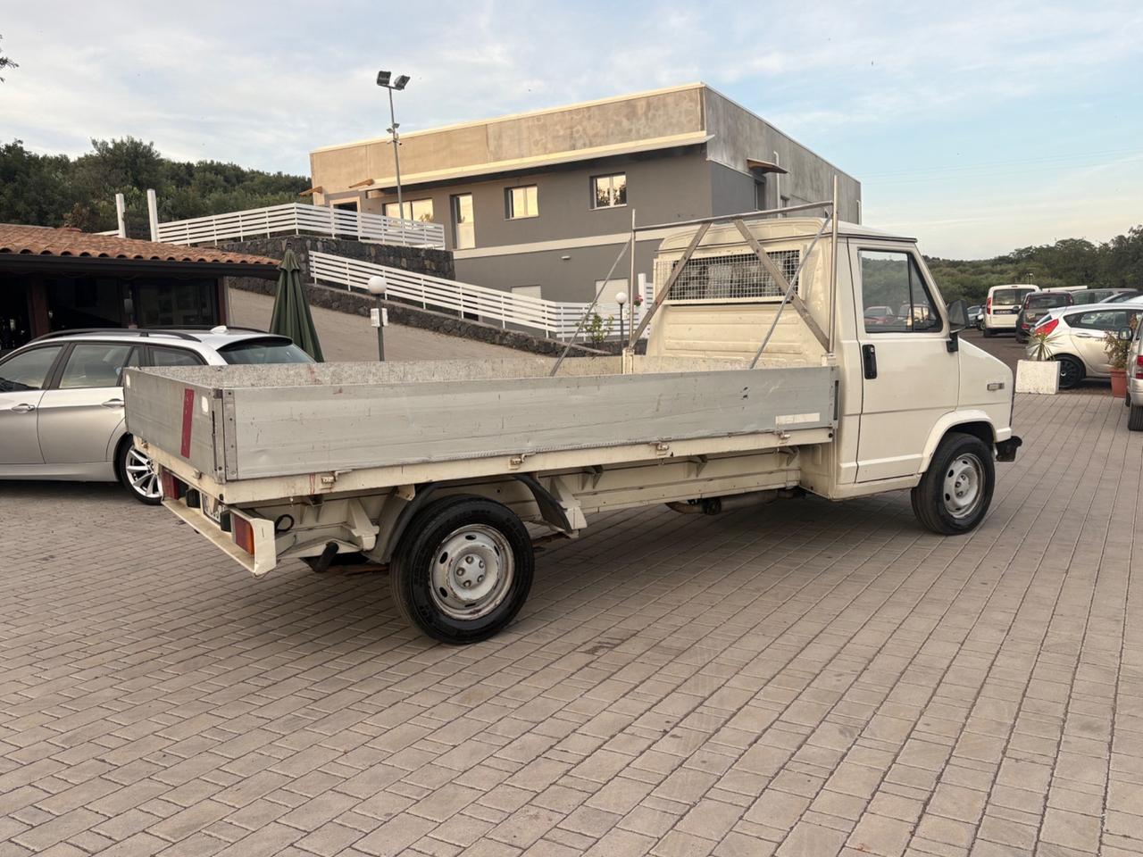 Fiat Ducato 2.5 TD cassonato