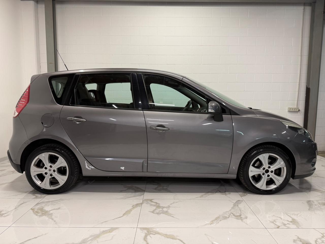 Renault Scenic Scénic 1.5 dCi 110CV Attractive