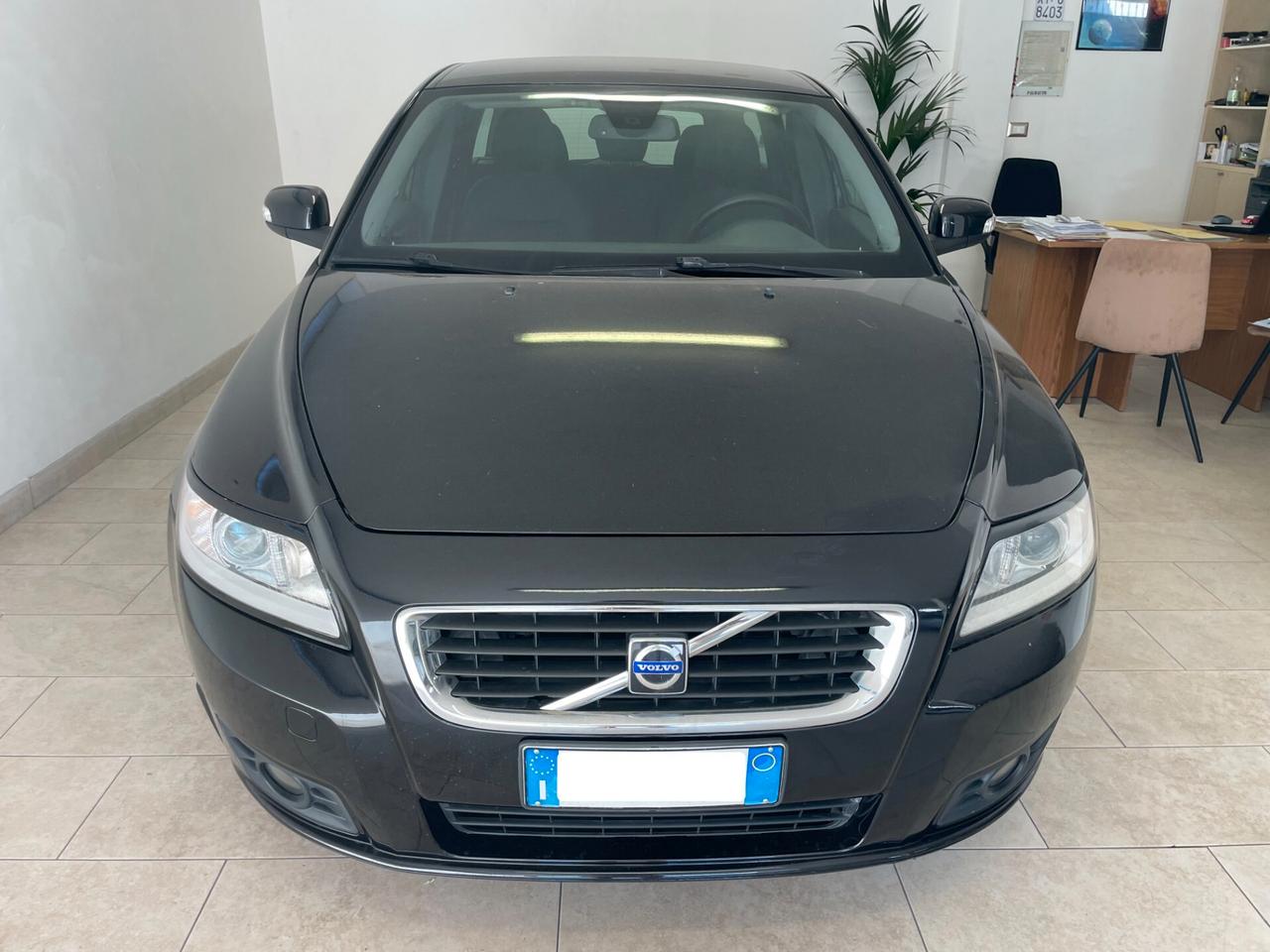 Volvo V50 D SW 2.0 136 CV D Summum FULL TAGLIANDATA NEOPATENTATI