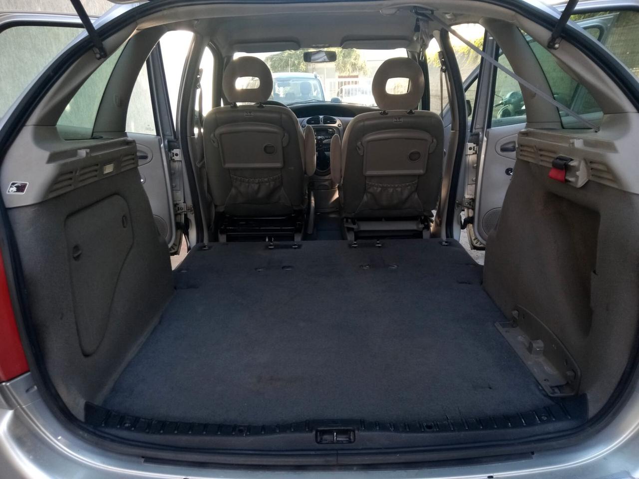 Citroen Xsara Picasso 2.0 HDi Elegance