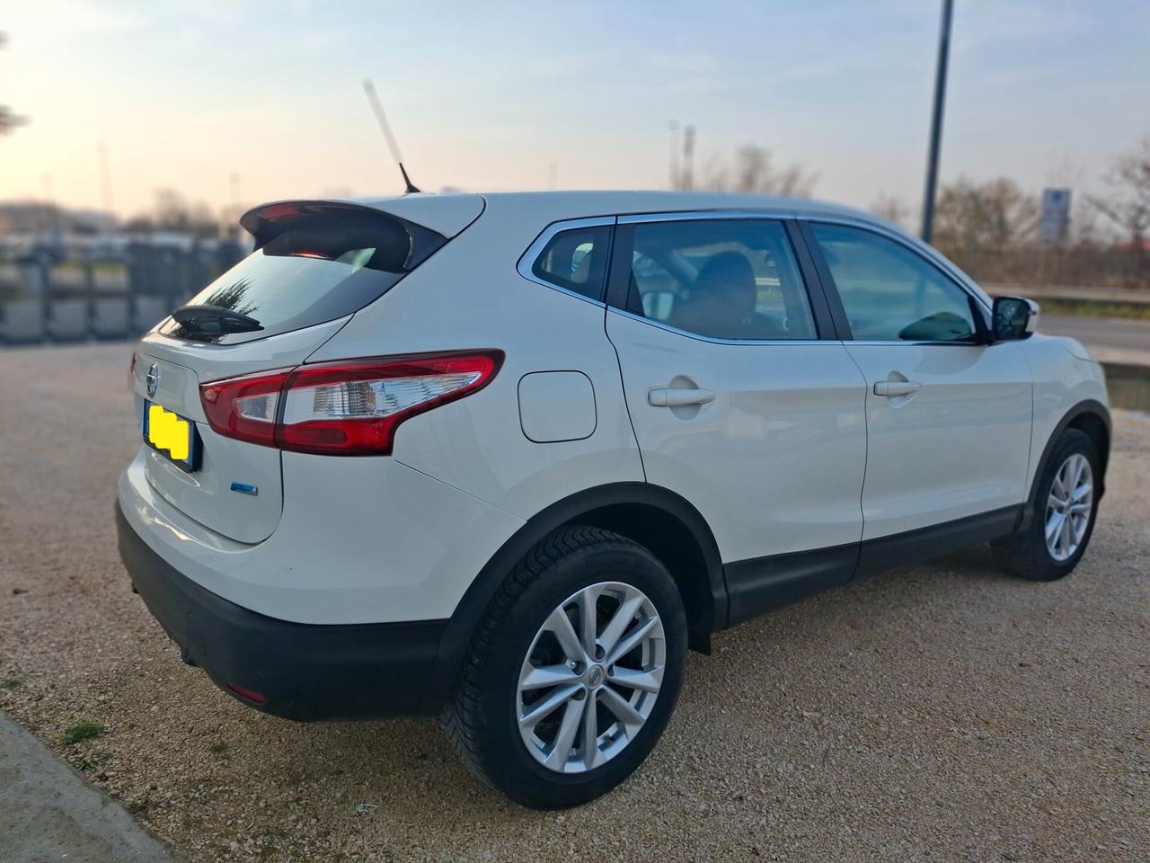 Nissan Qashqai 1.5 dCi