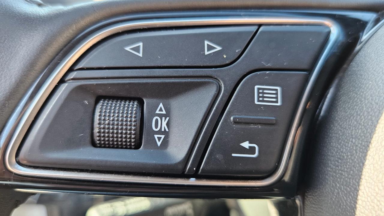 Audi A3 35 TFSI automatico