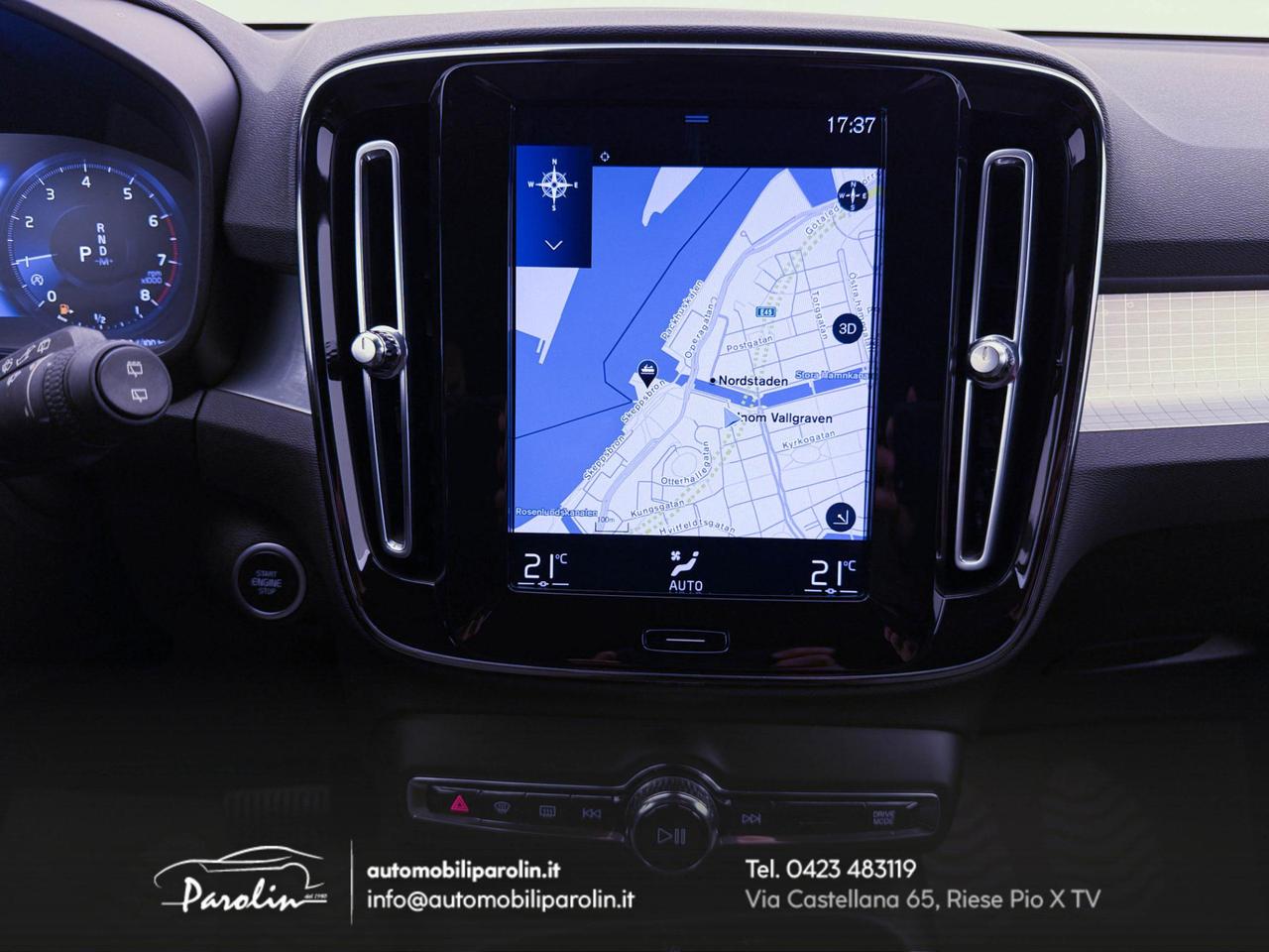 Volvo XC40 1.5 t3 Momentum Pro Telecamera-Cerchi 19''
