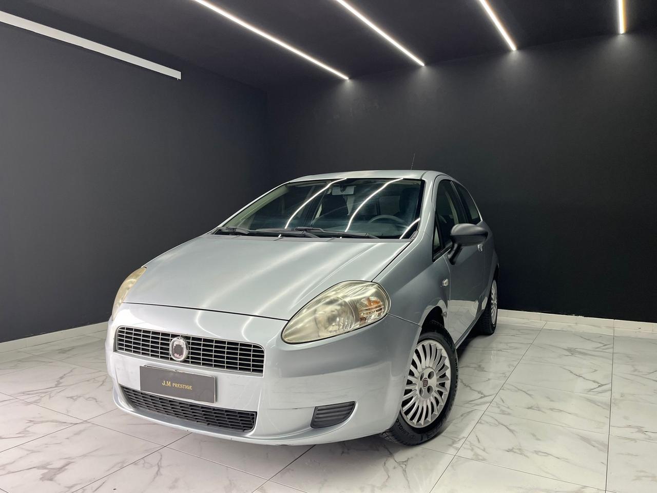 Fiat Punto Grande 1.2 FUN 3 porte OK NEOPATENTATI