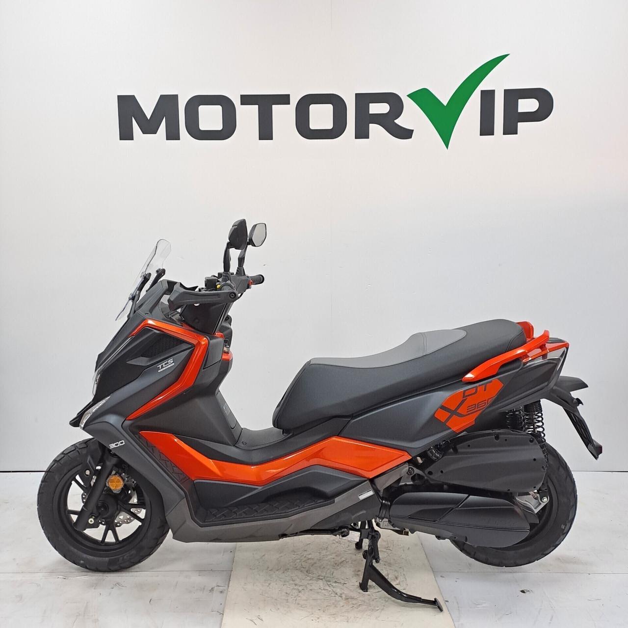 Kymco DTX 360 300 * 78 euro/MESE - ACCONTO 0