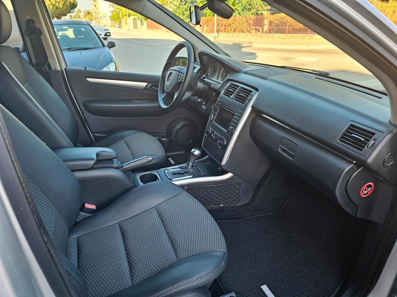 MERCEDES B180 CDI 109CV PREMIUM AUTOMATIK