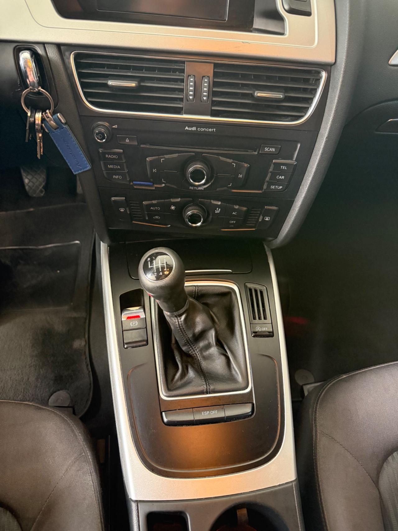 Audi A4 Avant 2.0 TDI 120CV station wagon