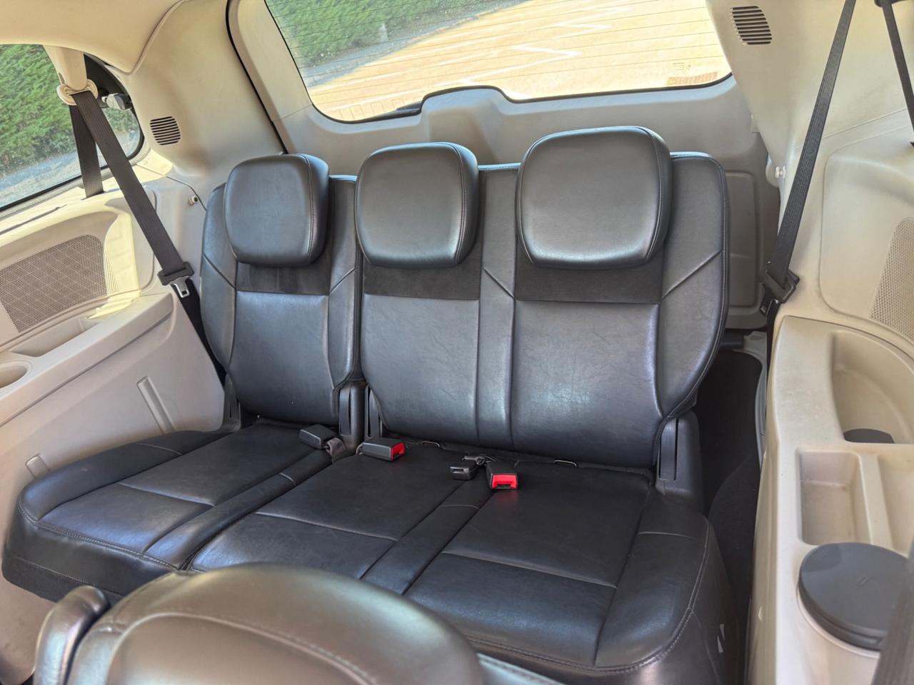 Chrysler Voyager Grand 2.8 CRD Limited 7 Posti