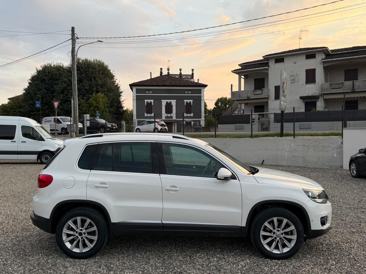 Volkswagen Tiguan 2.0 TDI 140 CV 4MOTION Sport & Style
