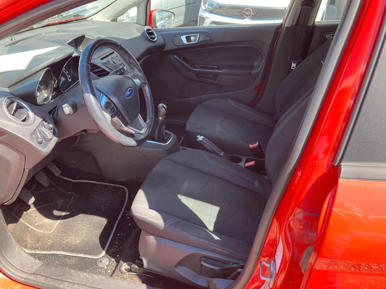 Ford Fiesta 1.5 TDCi 75CV 5 porte OK neopatentati