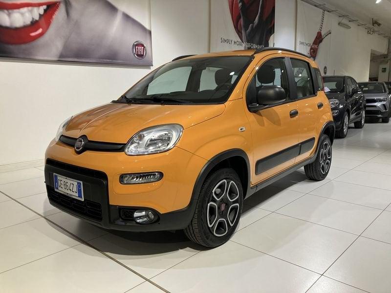 FIAT Panda 0.9 Turbo Natural Power City Life Radio Touch 7" Car Play