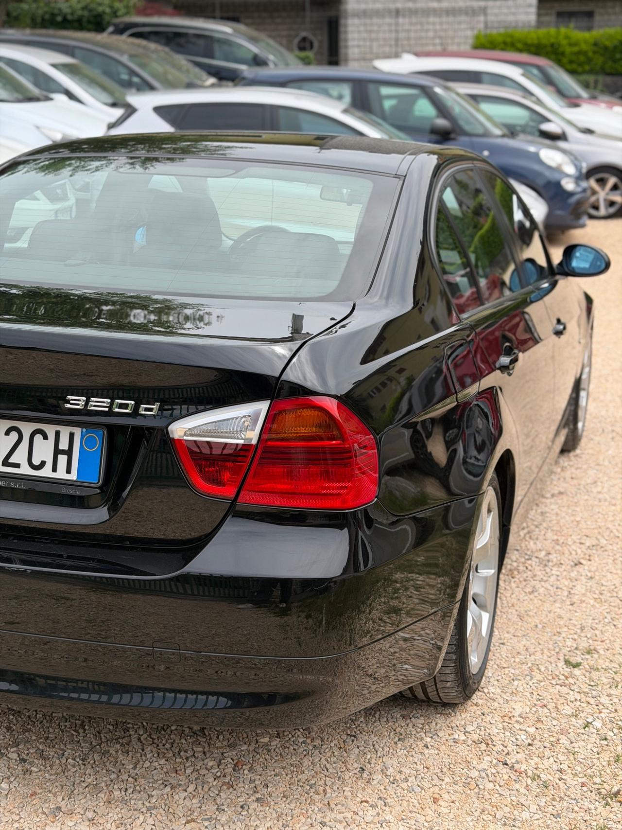 Bmw 320d FUTURA ASI TETTO KMCERT GARANZ UNICOPR